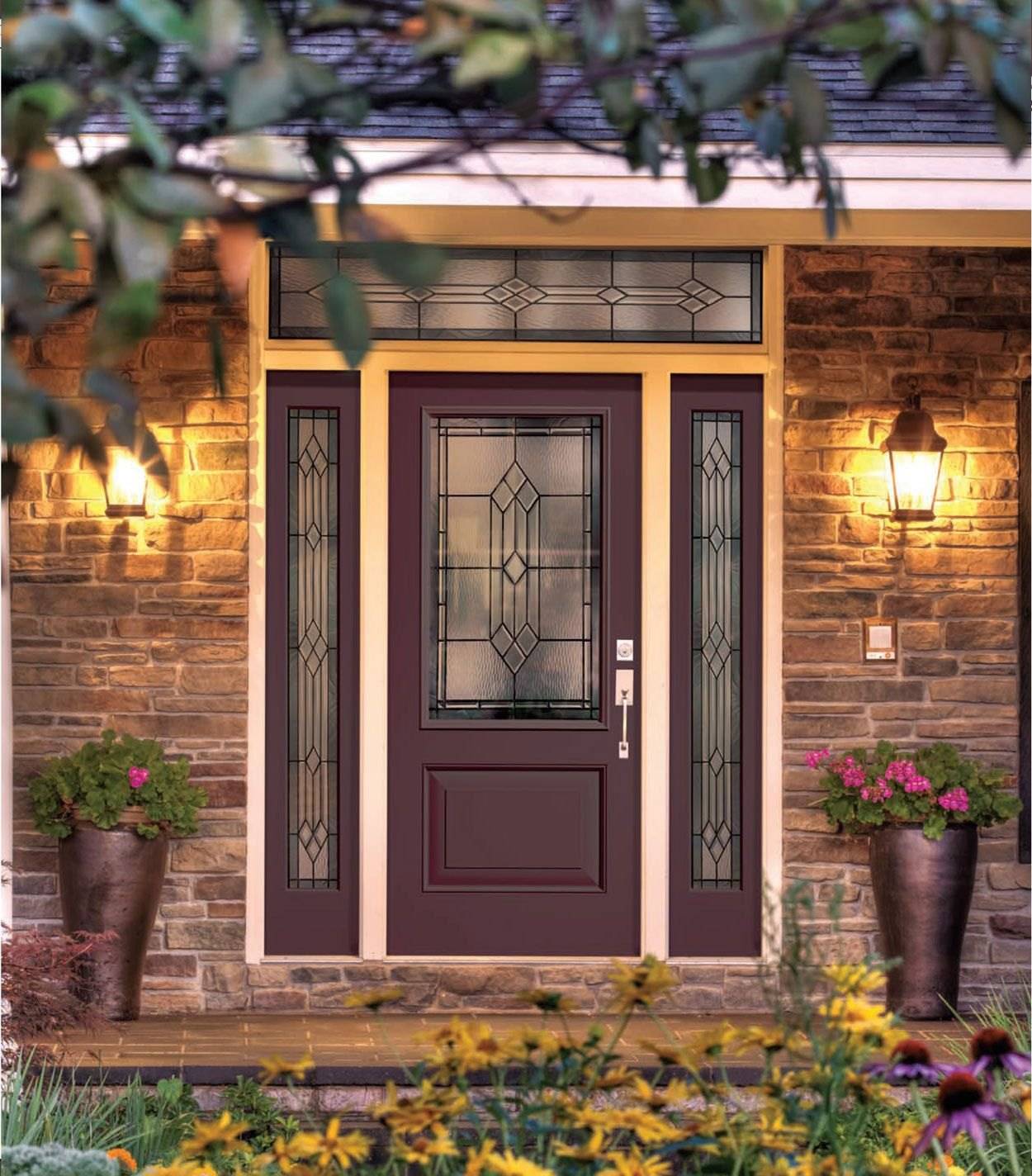 Входные двери для дачи, коттеджа и загородного дома