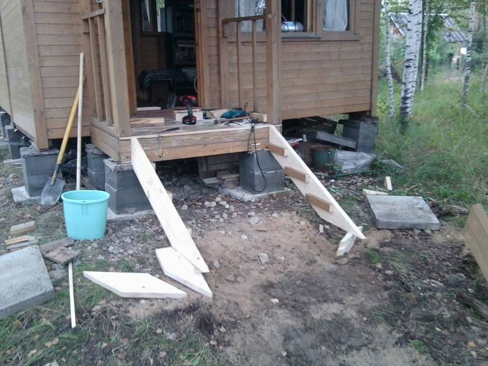 Крыльцо из дерева своими руками – как сделать деревянное крыльцо для частного дома – фото, чертежи, видео