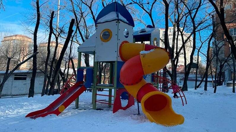 Установка детской игровой площадки своими руками. какой должна быть детская площадка во дворе?
