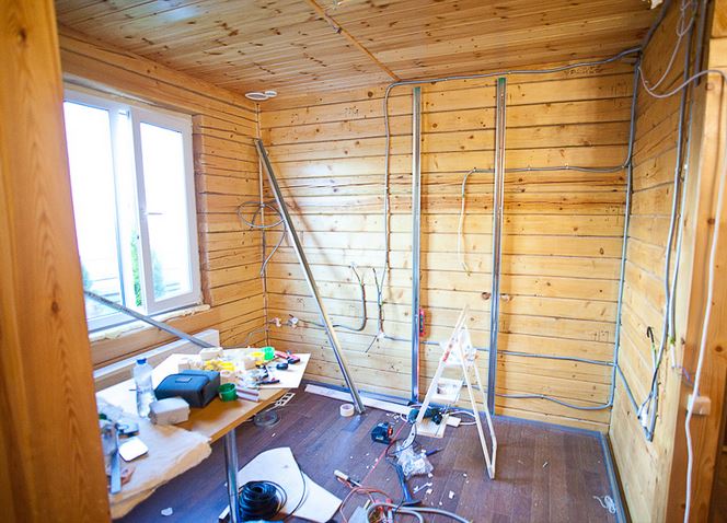 Разнообразие вариантов внутренней отделки каркасных домов
