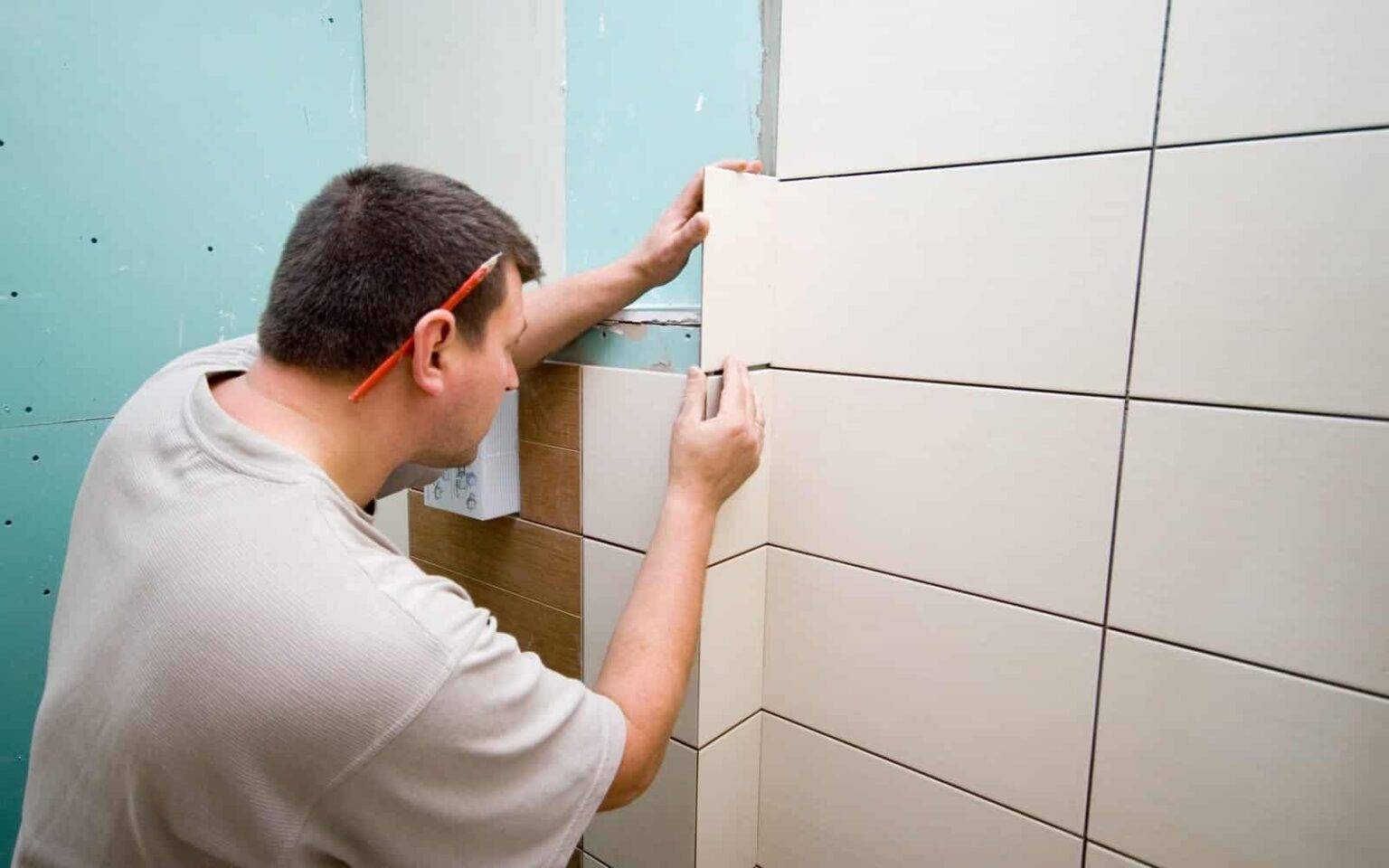 Как правильно класть плитку в ванной: монтажные инструкции