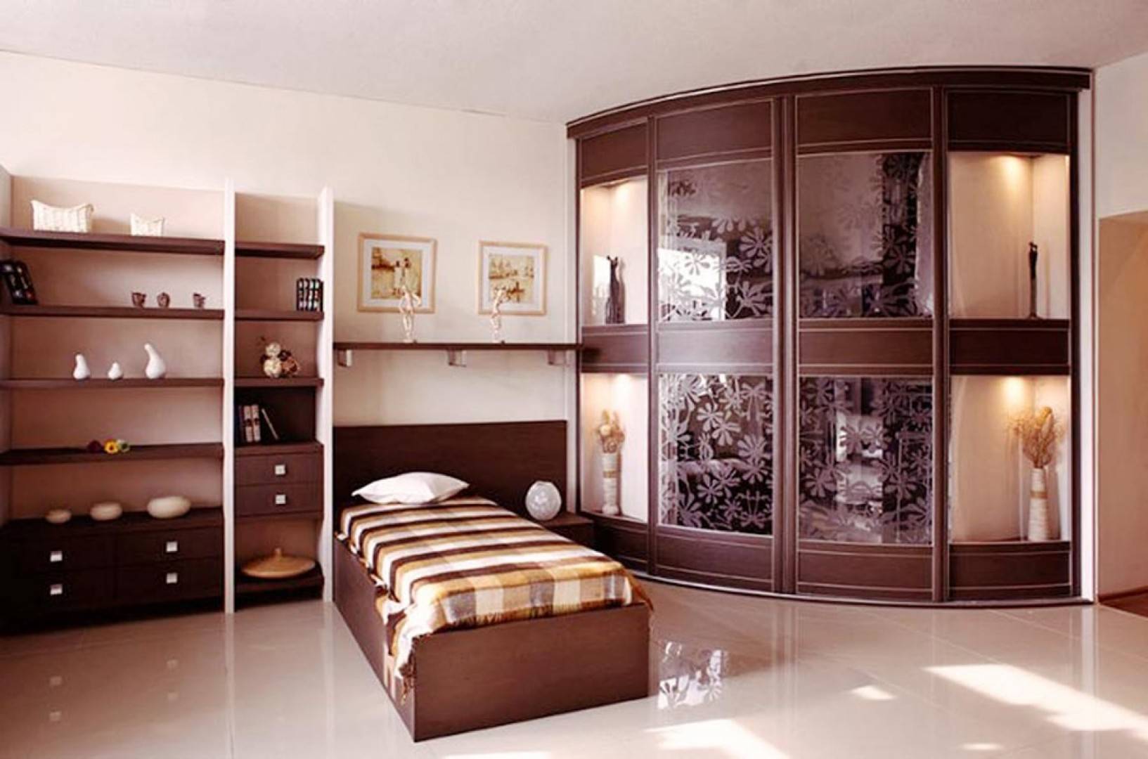 Современные шкафы в спальню (110 фото): встроенные, радиусные, большие и маленькие шкафы