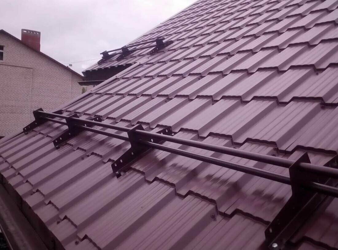 Снегозадержатели на крышу из металлочерепицы