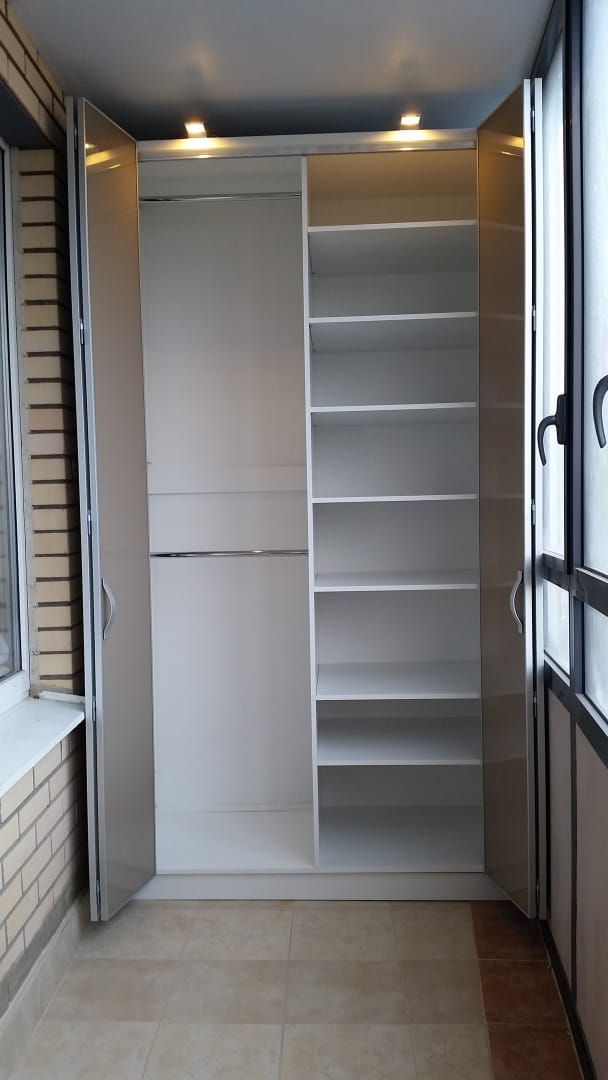 Шкаф на балкон - 70 фото изумительных вариантов дизайна.