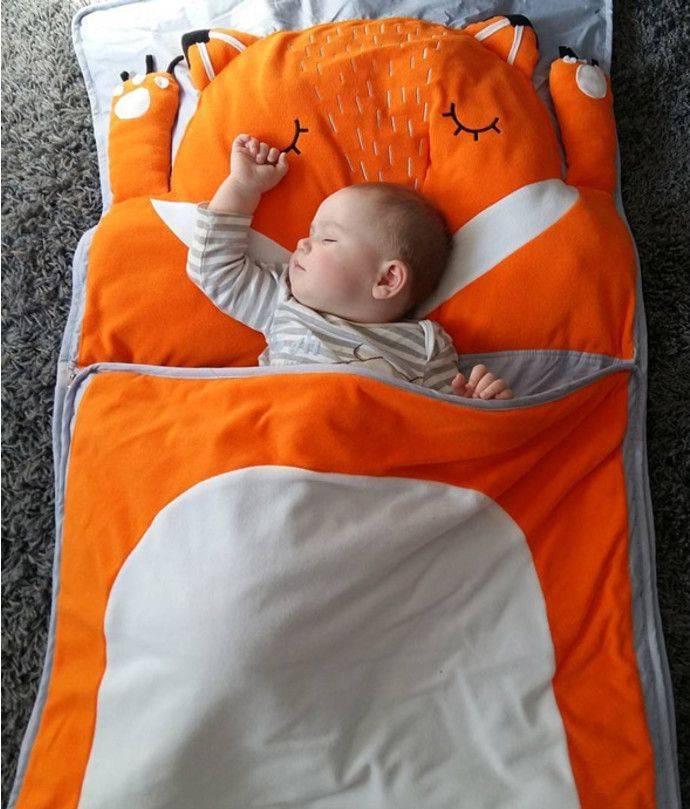 Зачем малышу нужен мешок для сна