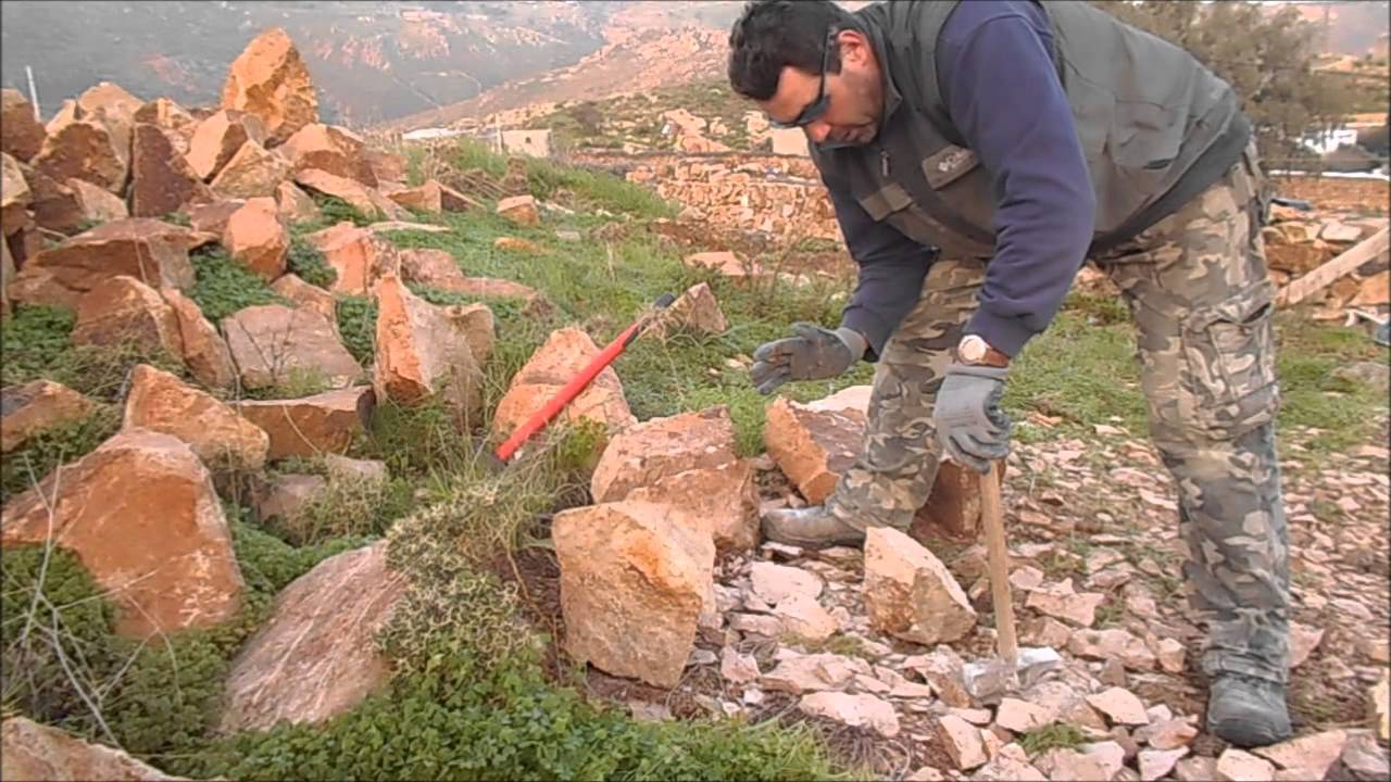 Чем пилить камень. Пиление камня. Колка камня. Переработка природного камня. Добыча бутового камня.