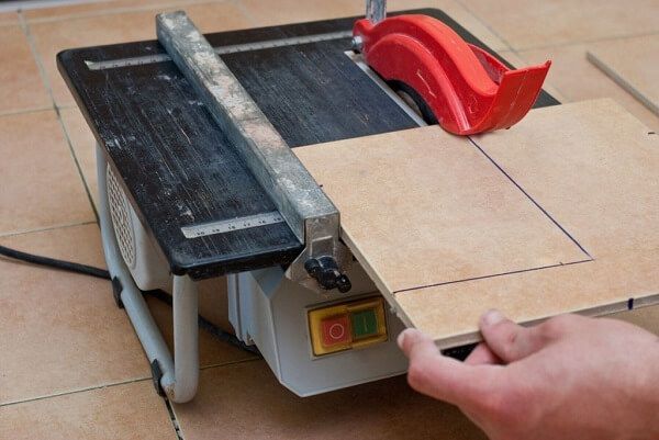 Как резать плитку без плиткореза в домашних условиях?