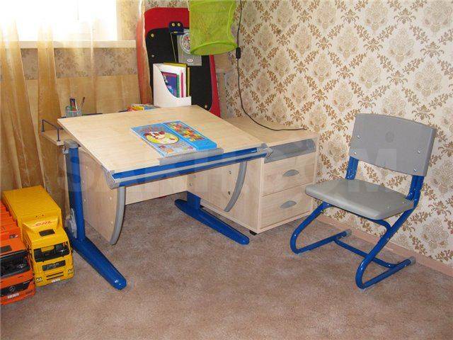 Детская кровать со столом: виды и правила выбора
