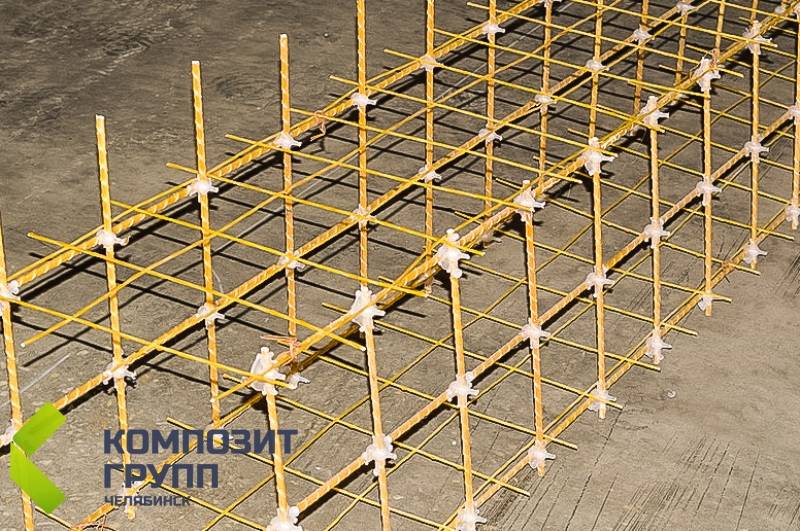 Вязка арматуры под ленточный фундамент: как правильно связать стеклопластиковый и композитный каркас + схема монтажа