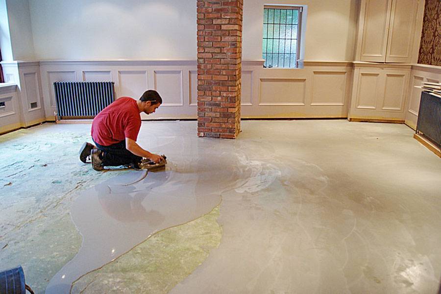 Как правильно заливать наливной пол своими руками в квартире