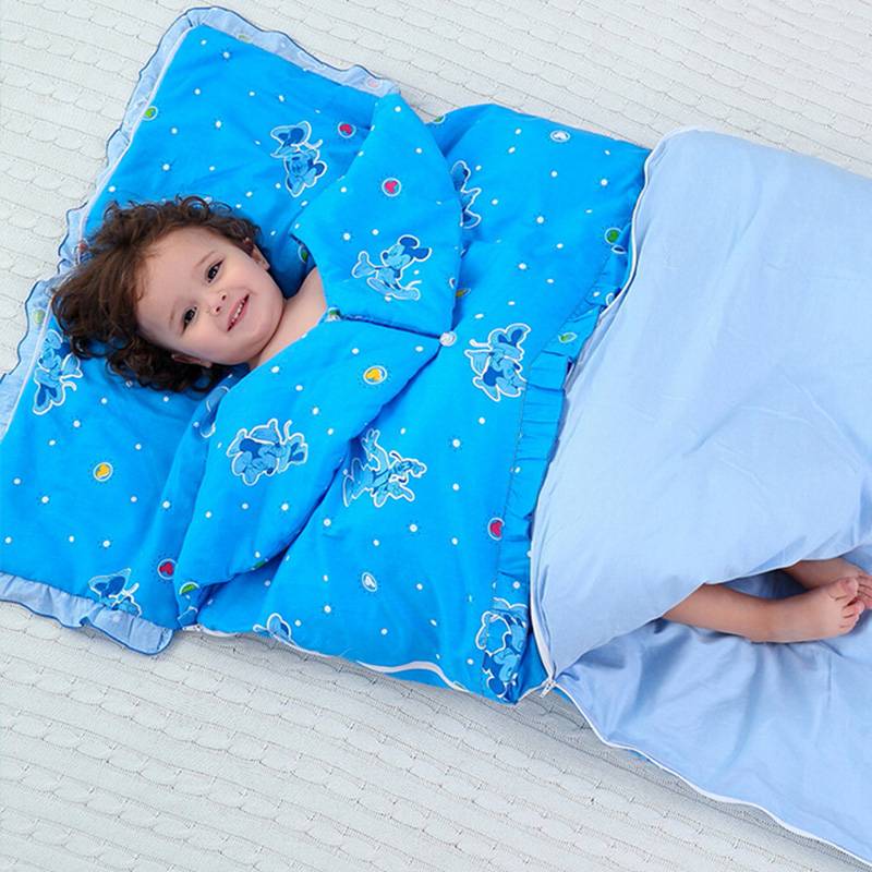 Спальник для ребенка 5 лет. пять самых лучших туристических спальных мешков для детей