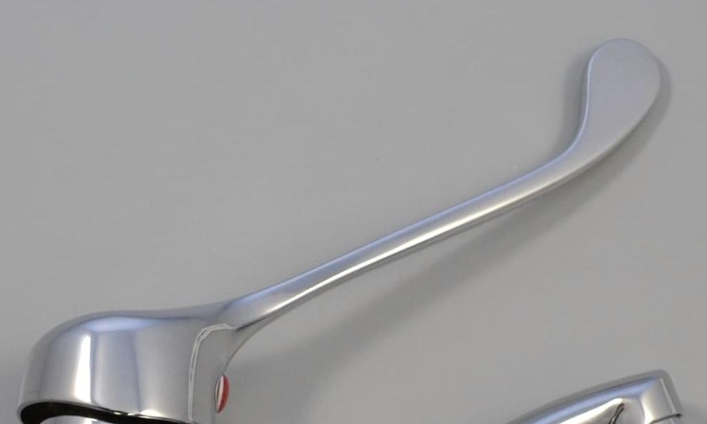 Особенности выбора локтевого смесителя