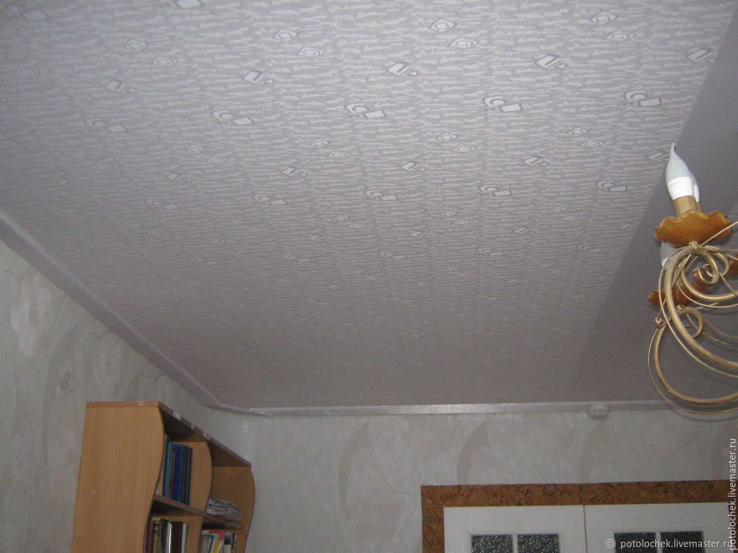 Тканевый натяжной потолок: плюсы и минусы, особенности